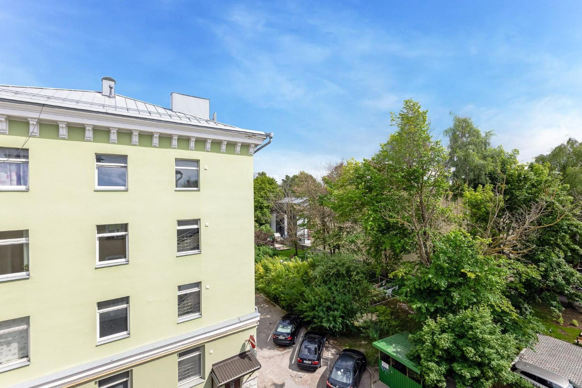 Endla Apartment *